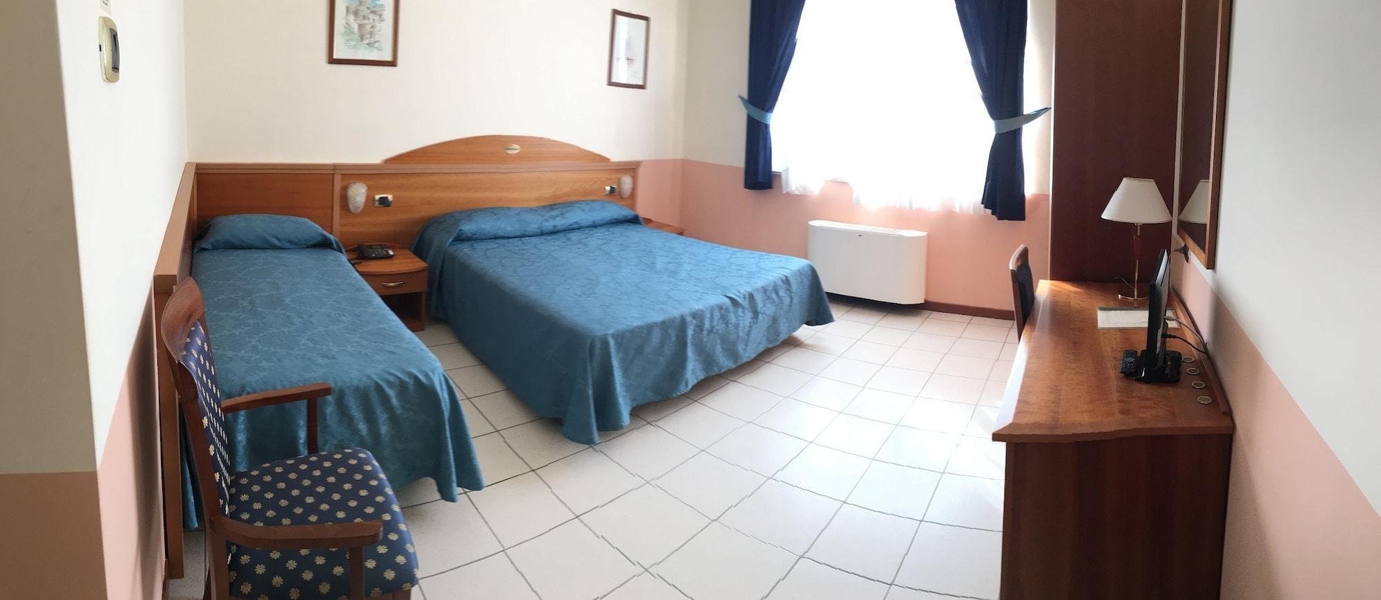 Partenone Resort Hotel Риаче-Марина Экстерьер фото