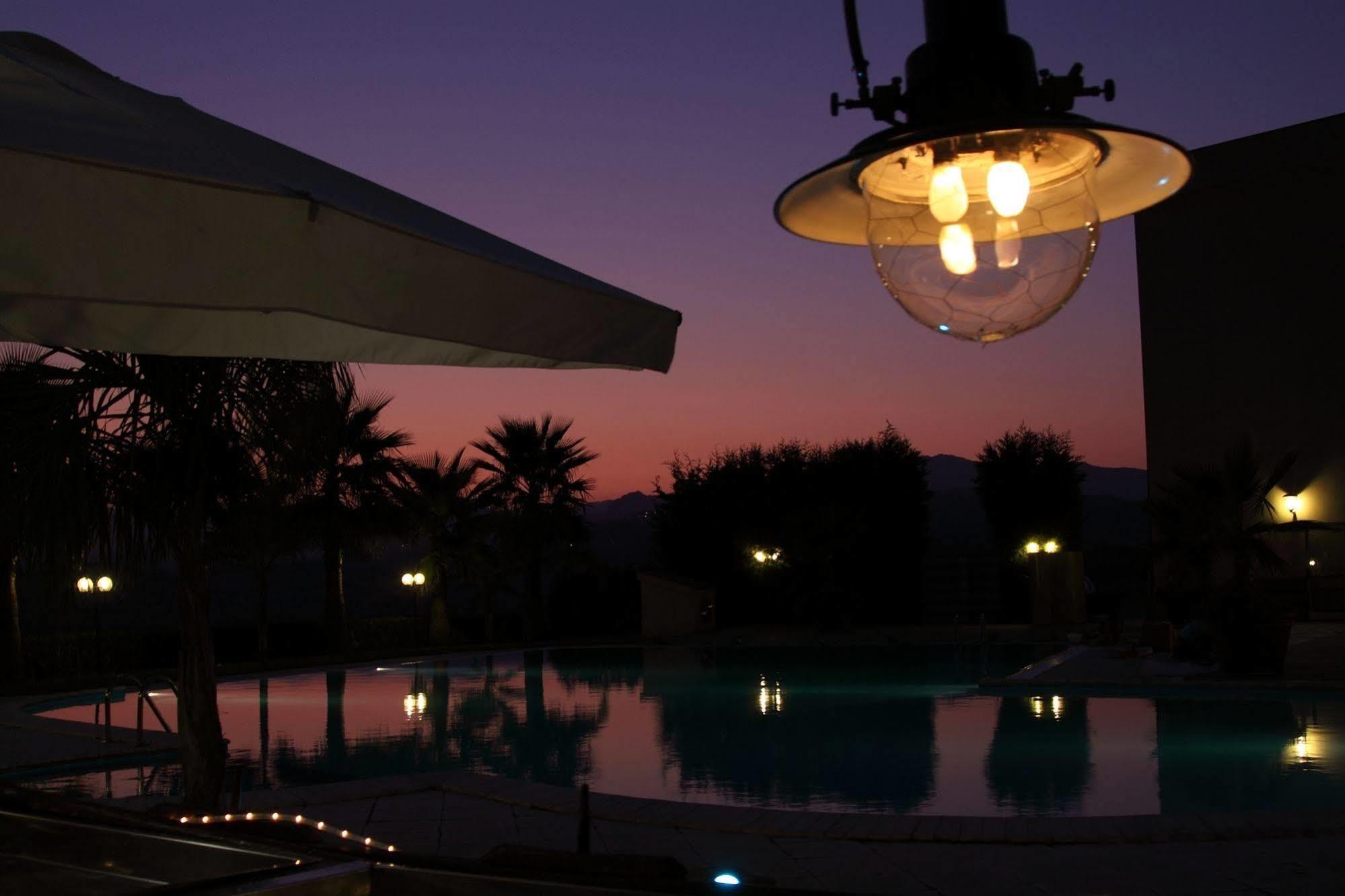 Partenone Resort Hotel Риаче-Марина Экстерьер фото