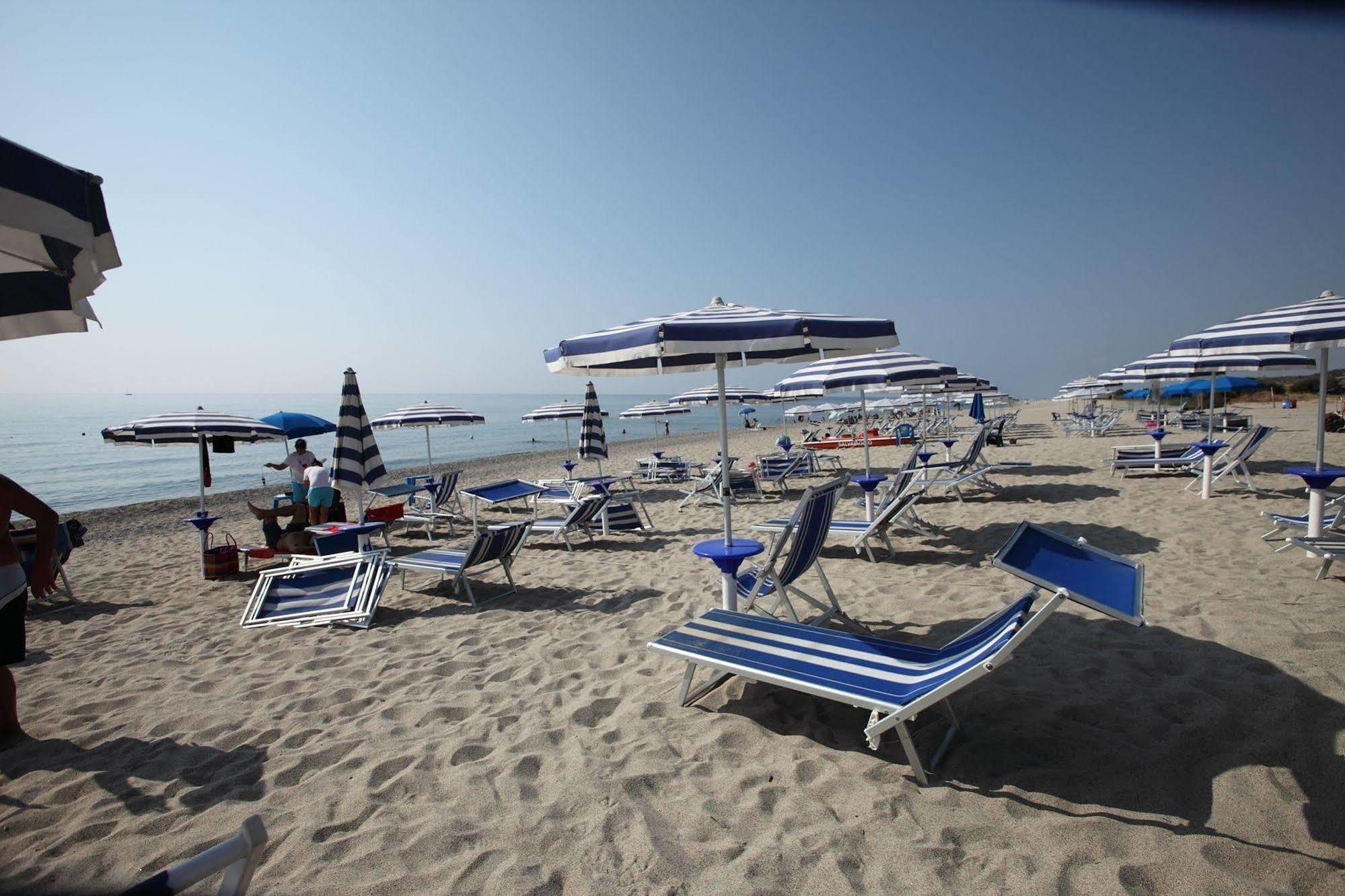 Partenone Resort Hotel Риаче-Марина Экстерьер фото